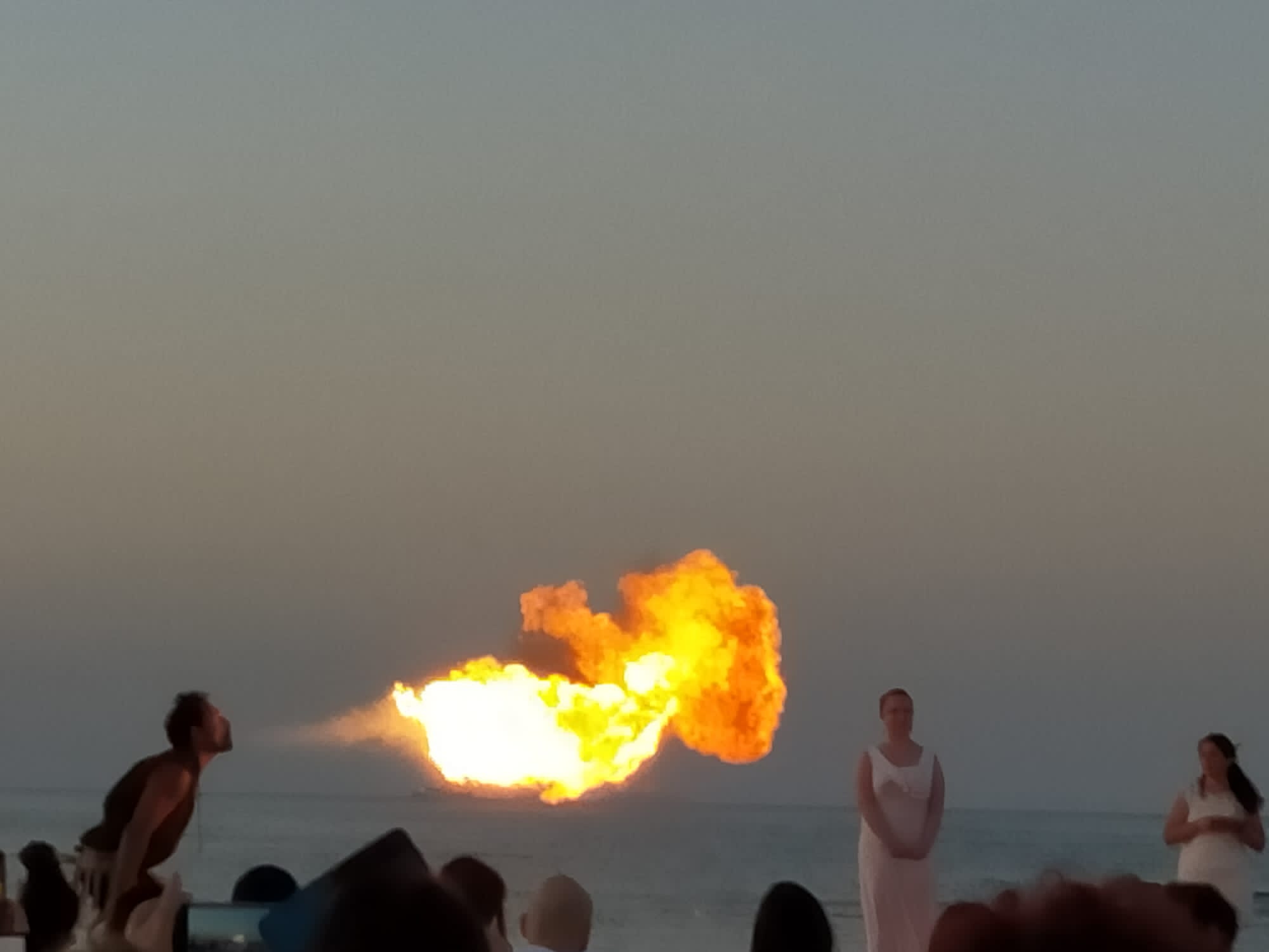 Il risveglio di Persefone, spettacolo all’alba alla Scala dei Turchi Il risveglio di Persefone, spettacolo all’alba alla Scala dei Turchi