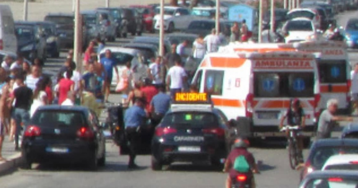 Milazzo, scontro tra moto e auto sulla riviera di Ponente: muore un 32enne
