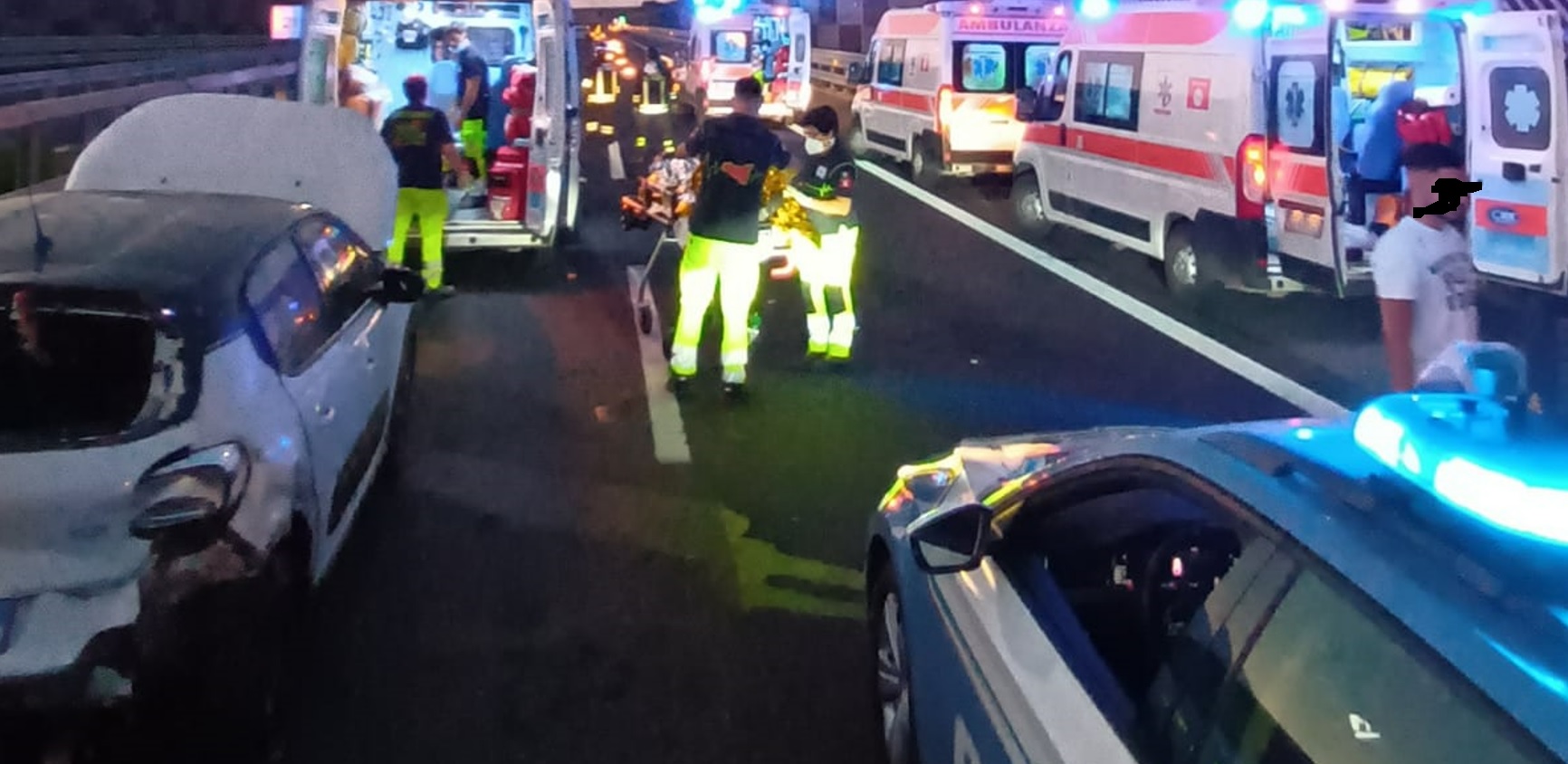 Incidenti all’alba sulla Catania-Siracusa: traffico bloccato per ore – Foto