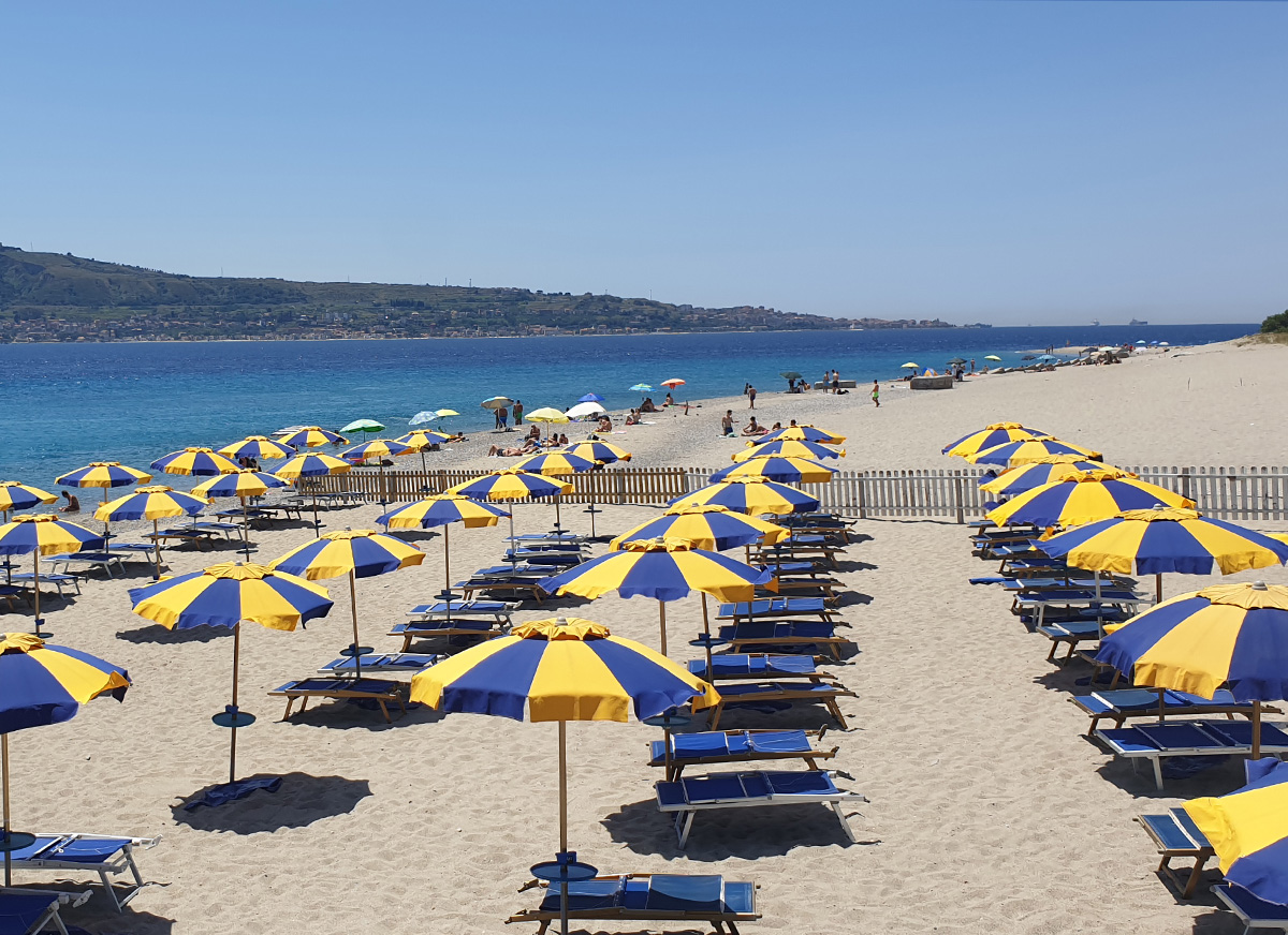 Mare a Messina, i prezzi dei lidi da Capo Peloro a Capo d’Orlando