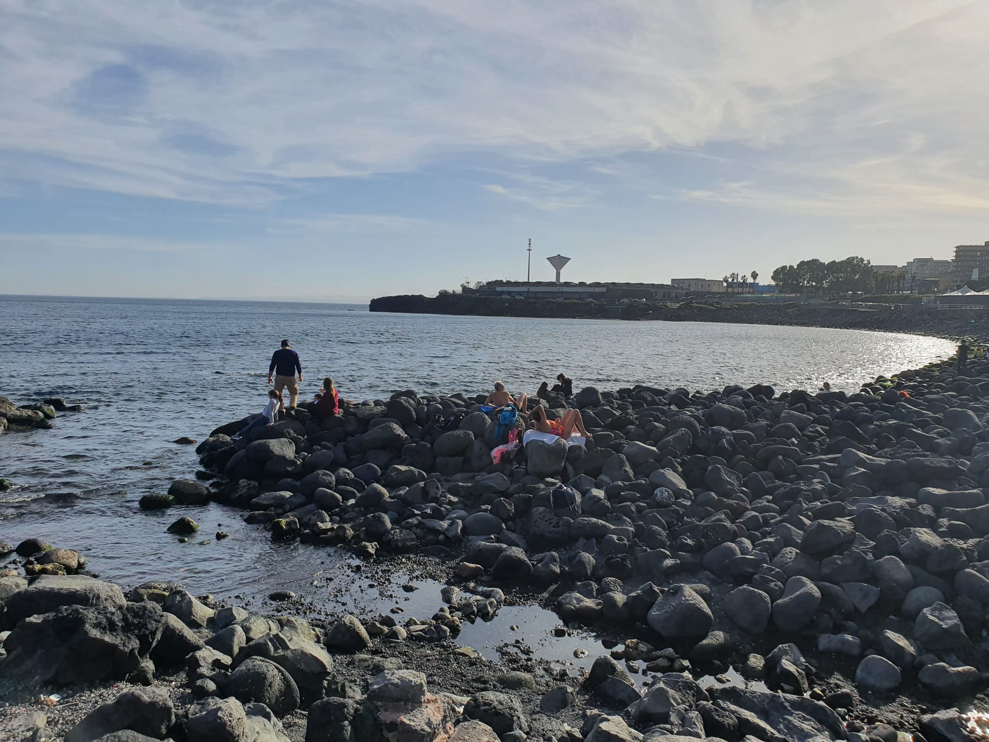Catania, caldo da bollino rosso nel weekend: attesi 38 gradi e rischio incendi