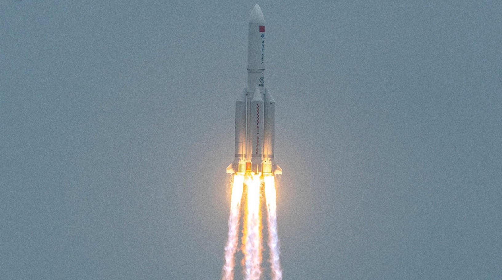 Razzo cinese, allarme protezione civile: “Frammenti potrebbero cadere in Sicilia”