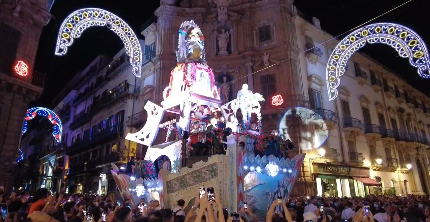 Palermo, Santa Rosalia: in 200mila al “Festino della ripartenza” – Foto e Video Palermo, Santa Rosalia: in 200mila al “Festino della ripartenza” – Foto e Video