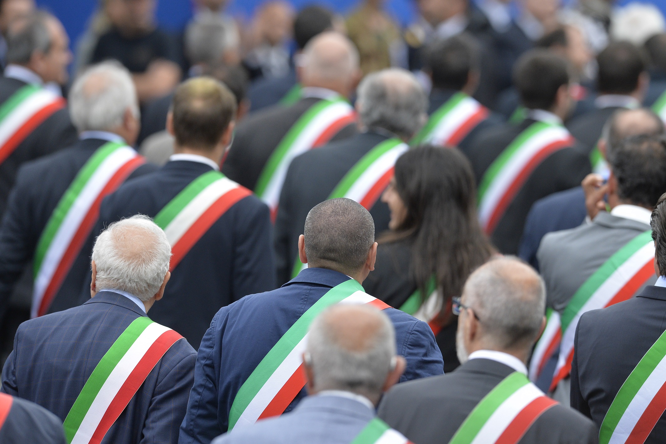 Comuni siciliani con i conti in rosso ma ai sindaci vanno oltre 16 milioni di euro l’anno