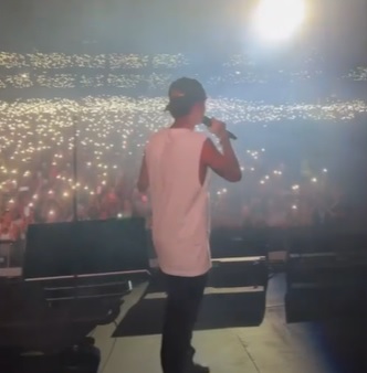 Ultimo in concerto a Catania, emozioni allo stadio “Massimino” – Fotogallery Ultimo in concerto a Catania, emozioni allo stadio “Massimino” – Fotogallery