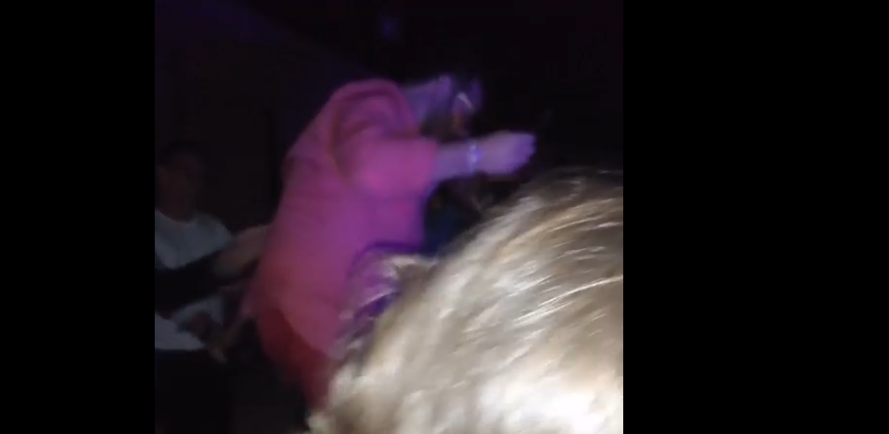 La drammatica sequenza della caduta di Antonio Andriani nel pozzo