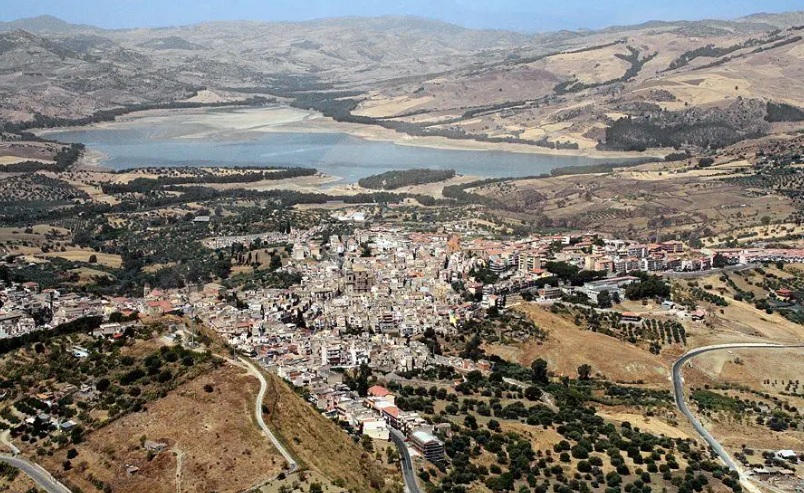 Regalbuto, la Giunta approva il Piano triennale delle opere pubbliche