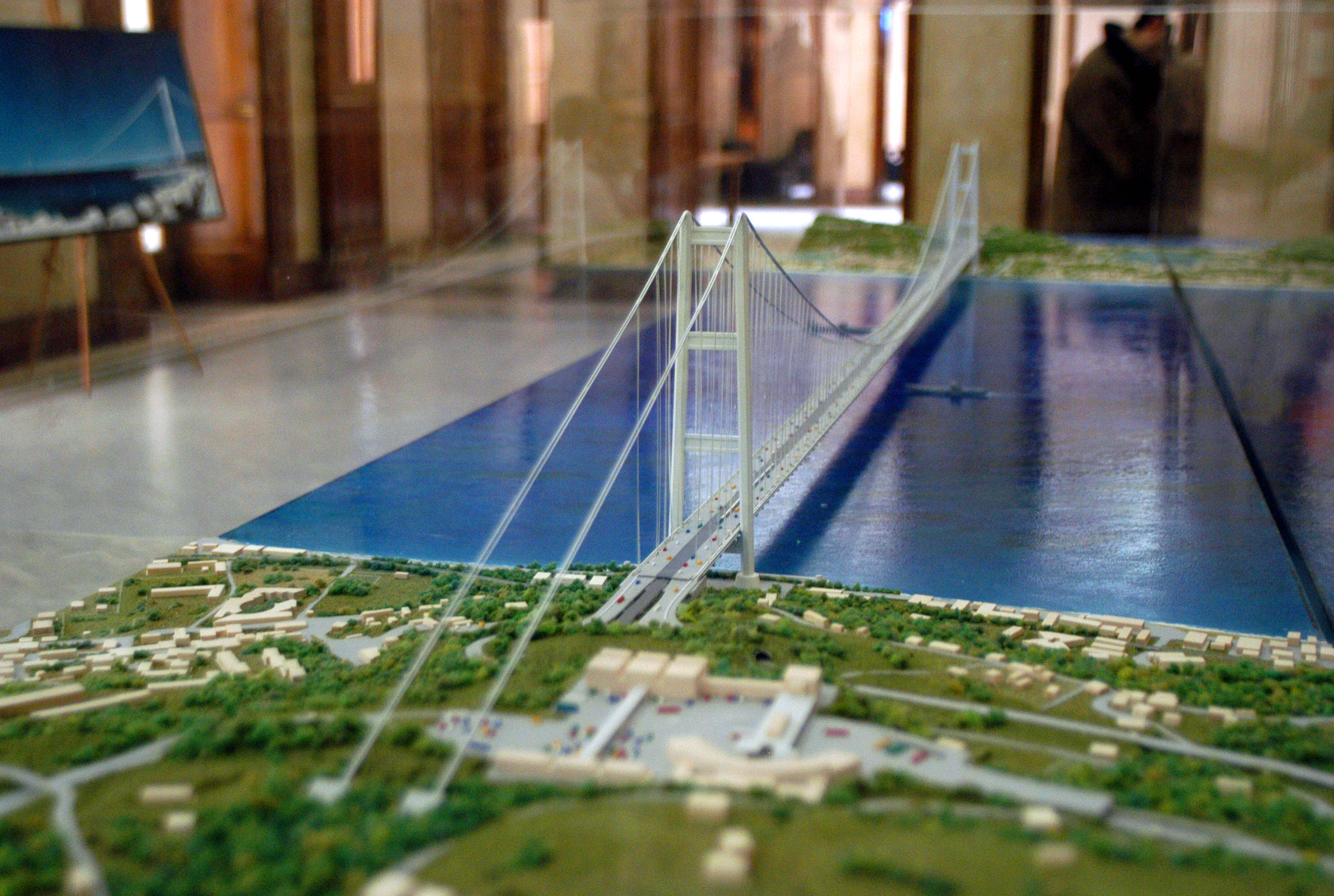 Riappare il Ponte sullo Stretto speriamo che sia la volta buona