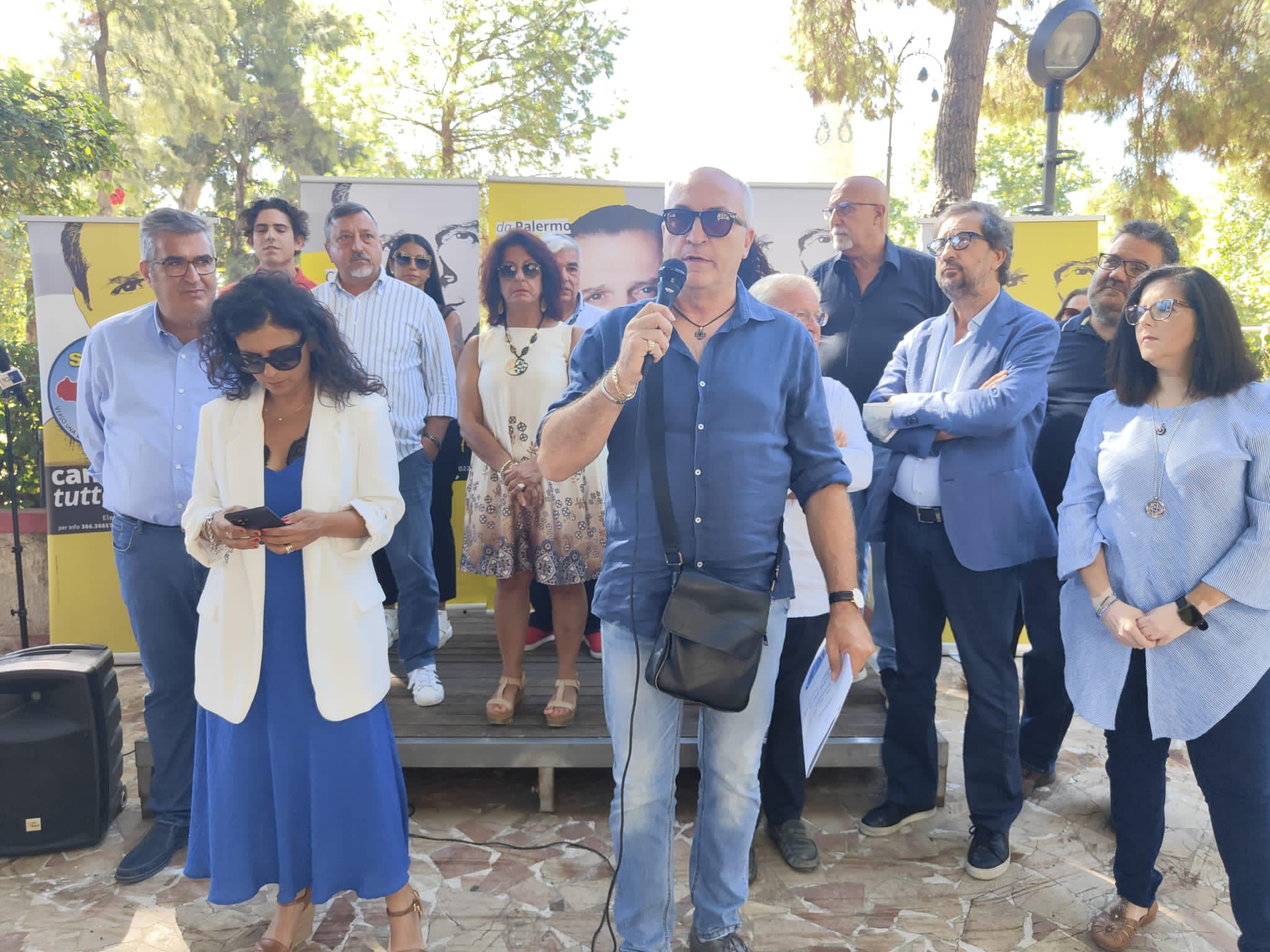 Cateno De Luca presenta le liste di “Sicilia Vera” e “Orgoglio Siculo”: i nomi