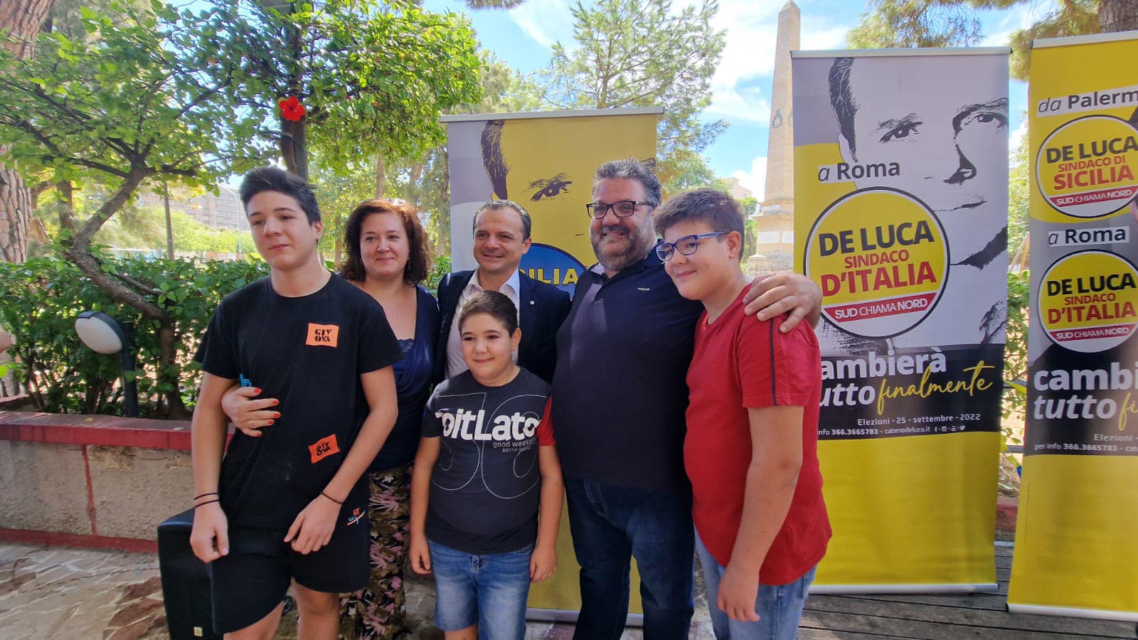 Cateno De Luca presenta le liste di “Sicilia Vera” e “Orgoglio Siculo”: i nomi