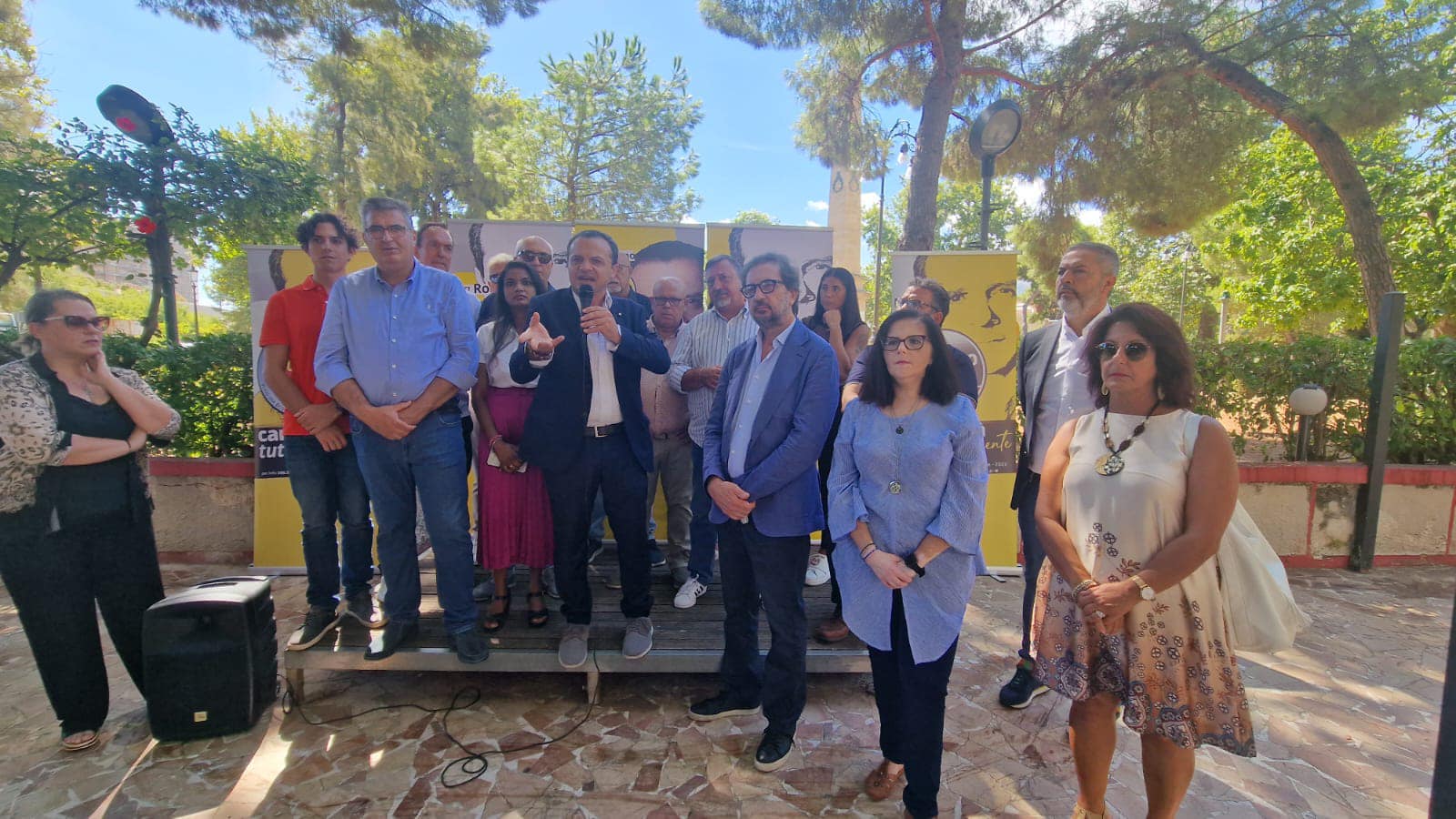 Cateno De Luca presenta le liste di “Sicilia Vera” e “Orgoglio Siculo”: i nomi