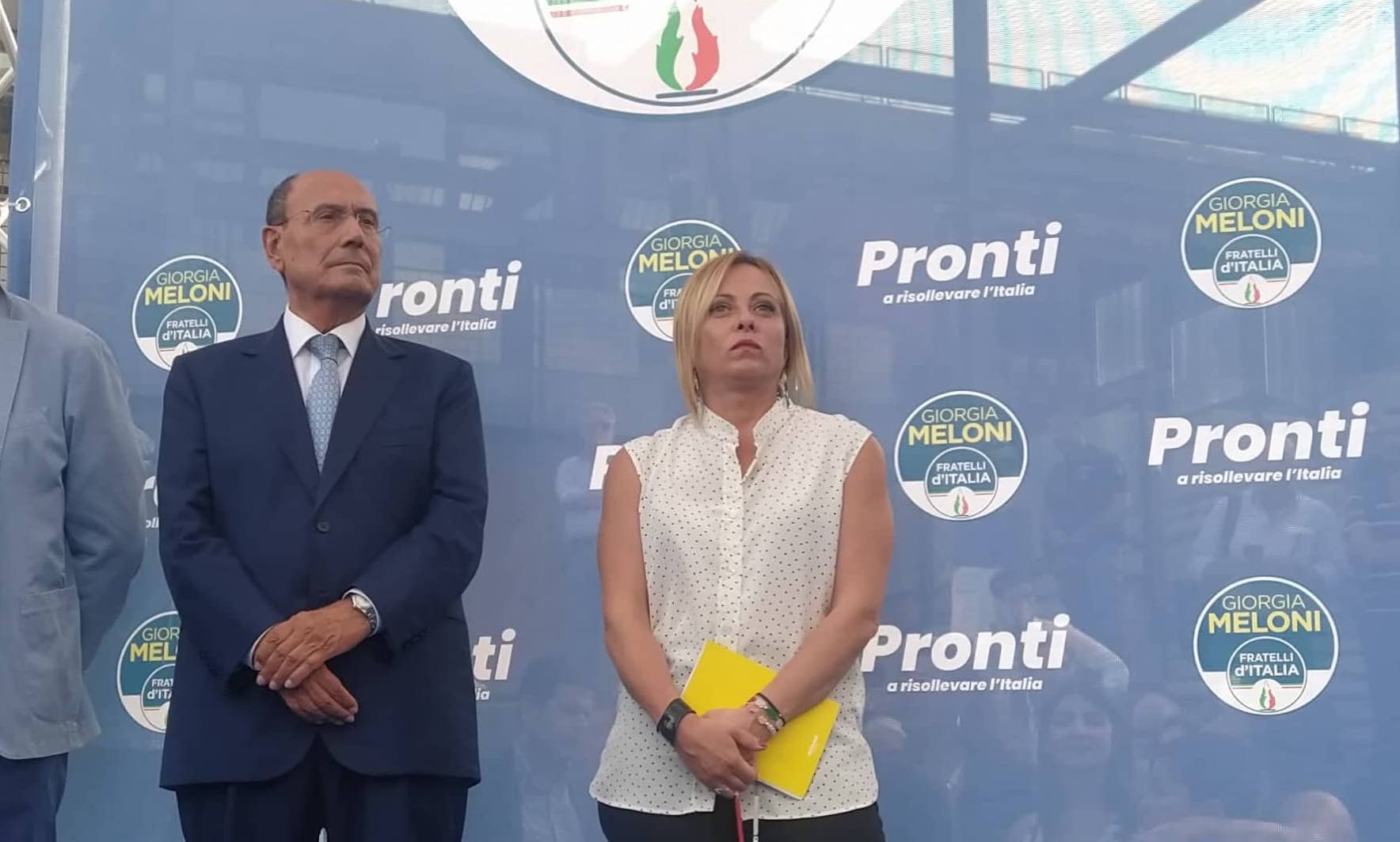 Caos nel governo sui precari Covid, Forza Italia a Fdi: “Maggioranza a rischio”