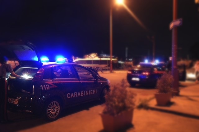 Messina, esce da negozio Coin con tuta rubata: arrestato 19enne tunisino