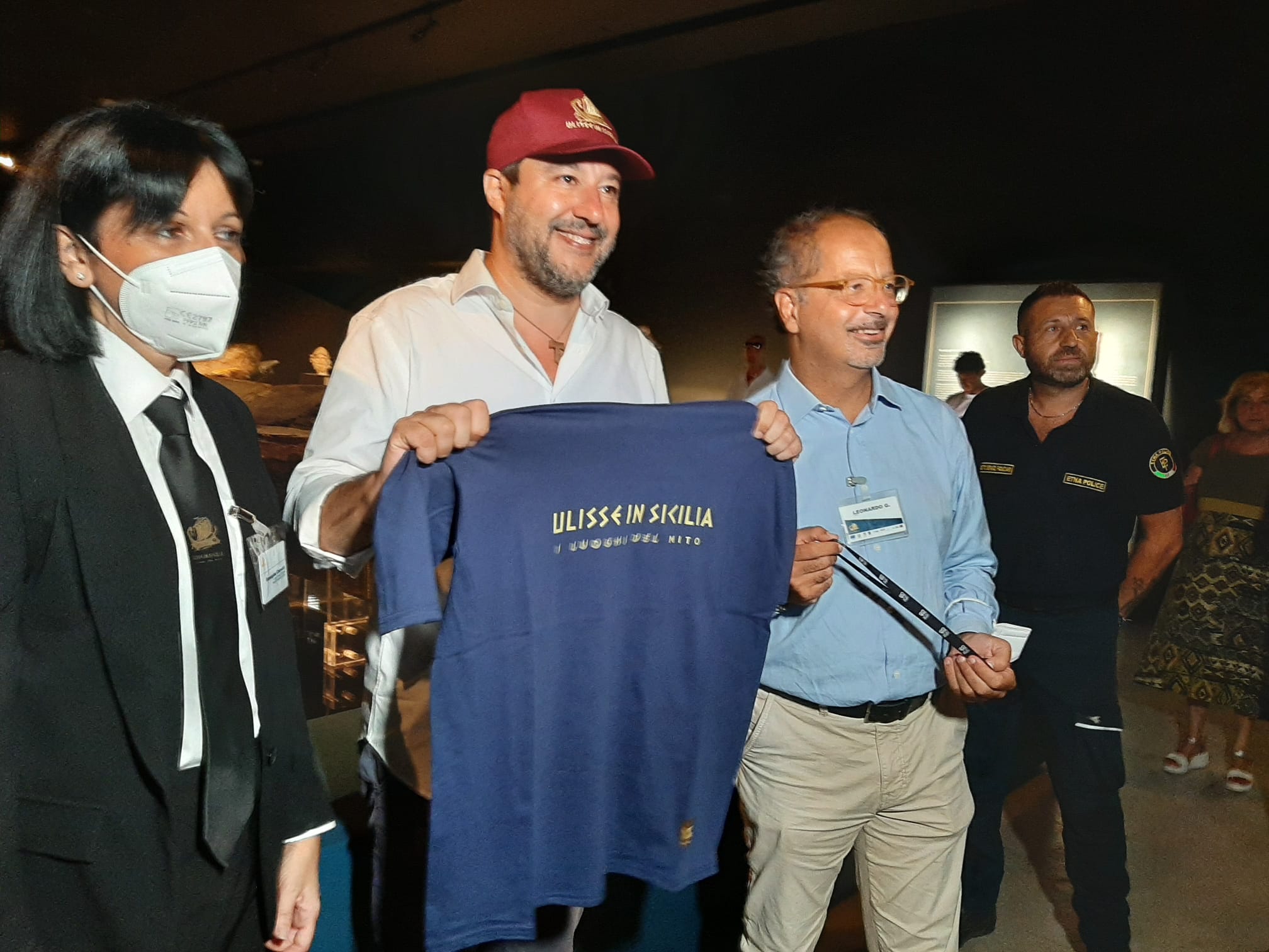 Salvini a Gela: “Sul caro energia va copiato il modello Macron, servono 30 miliardi” – VIDEO