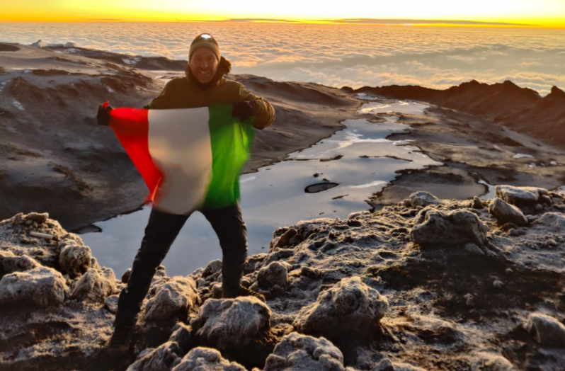 Guglielmo Venticinque, l’impresa del siciliano arrivato in vetta al Kilimangiaro