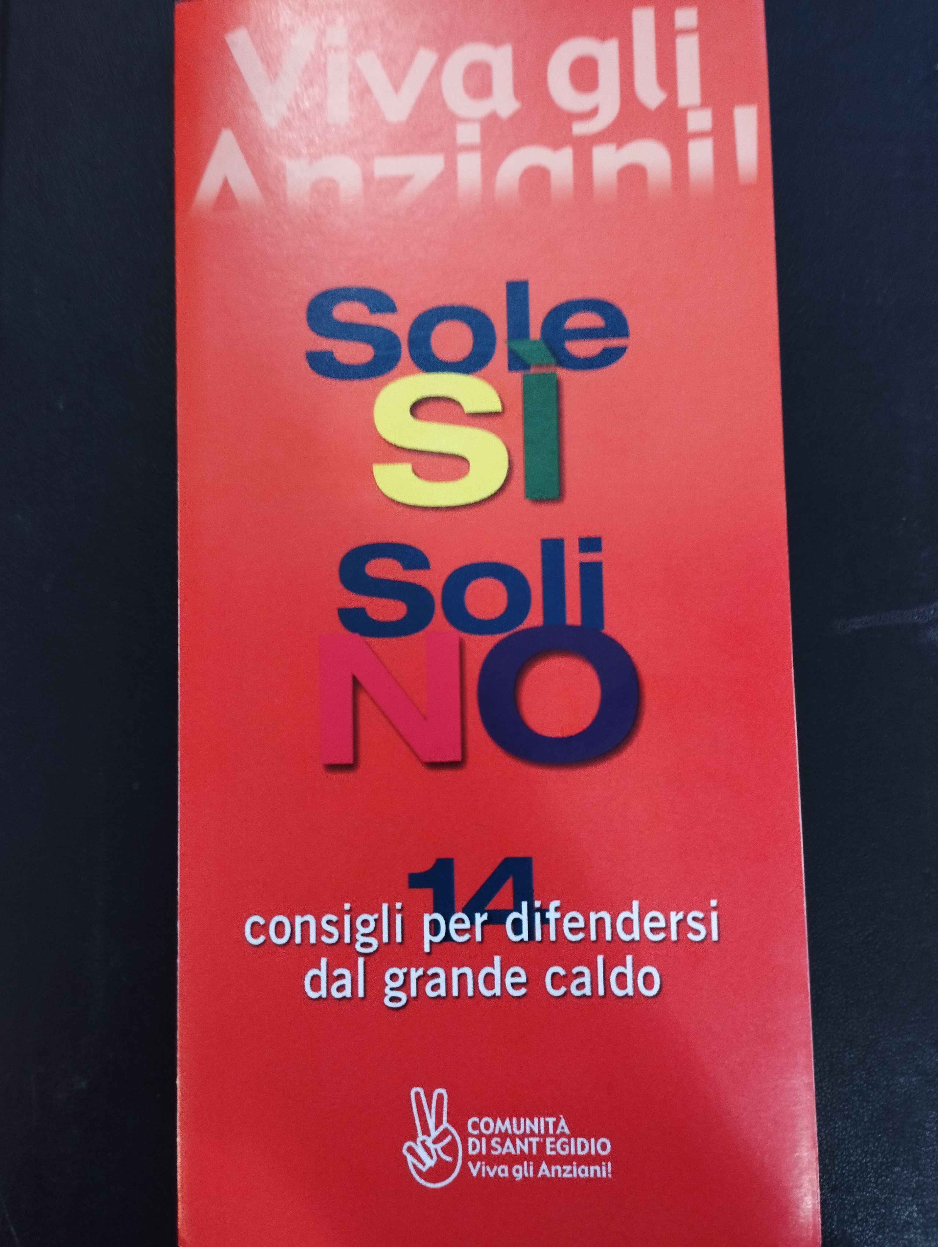 “Sole sì, sole no”, in edicola l’opuscolo che aiuta gli anziani ad affrontare estate e rischi del caldo