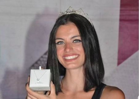 Chi è Giulia Vitaliti, catanese Miss Miluna Sicilia: altezza, fidanzato, TikTok, età, pallavolo – Foto Chi è Giulia Vitaliti, catanese Miss Miluna Sicilia: altezza, fidanzato, TikTok, età, pallavolo – Foto