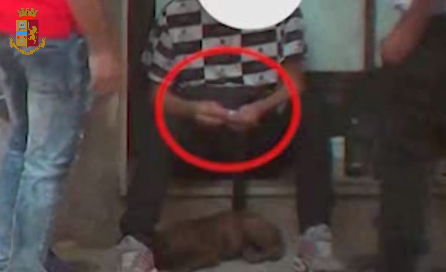 Caltanissetta, la piazza dello spaccio gestita da minorenni: tre fermati