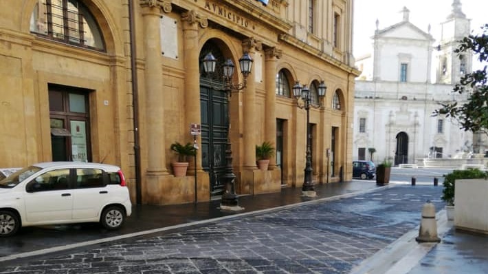 Caltanissetta, centro storico in primo piano. A ottobre il Forum per la città