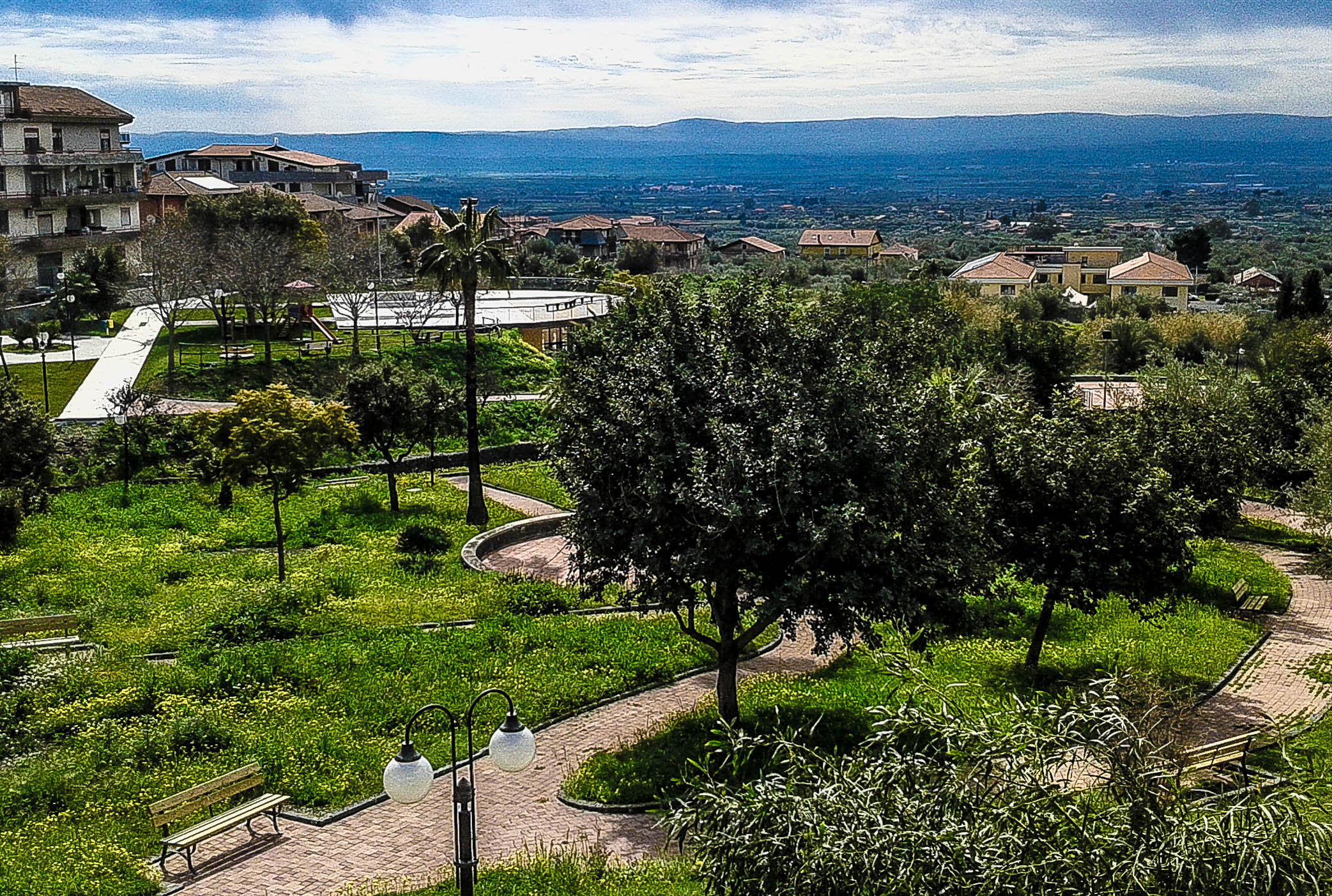 Manutenzione rete idrica a Paternò, erogazione sospesa nel centro storico