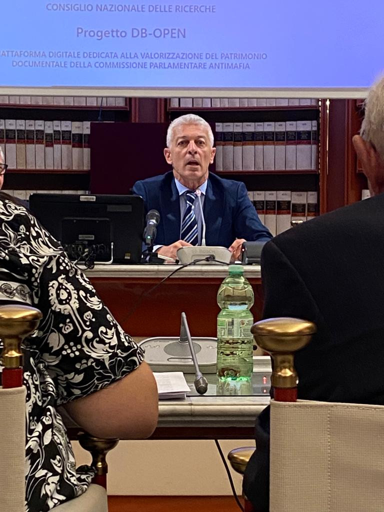 Antimafia, Morra: “Senza trasparenza lo Stato è debole e le mafie potenti”