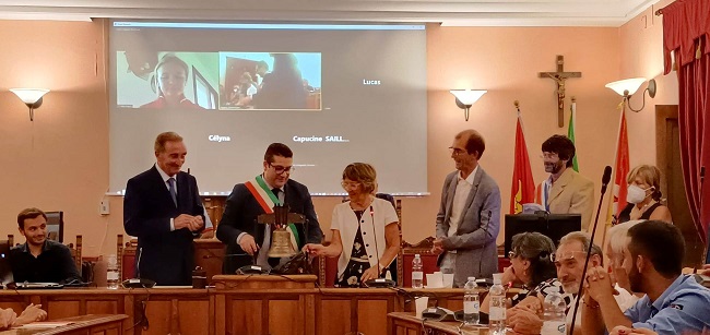 Troina celebra i gemellaggi con Coutanee e Hautville