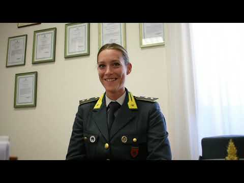 Finanza, cambio della guardia a Caltagirone: Alessia Di Caro nuovo comandante