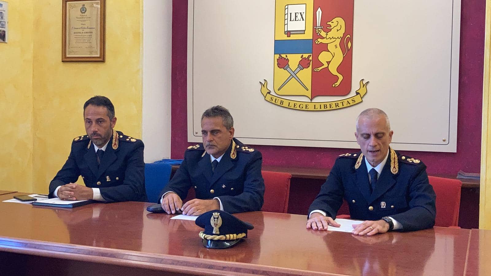 Sassaiola allo stadio contro le forze dell’ordine: 7 arresti ad Agrigento