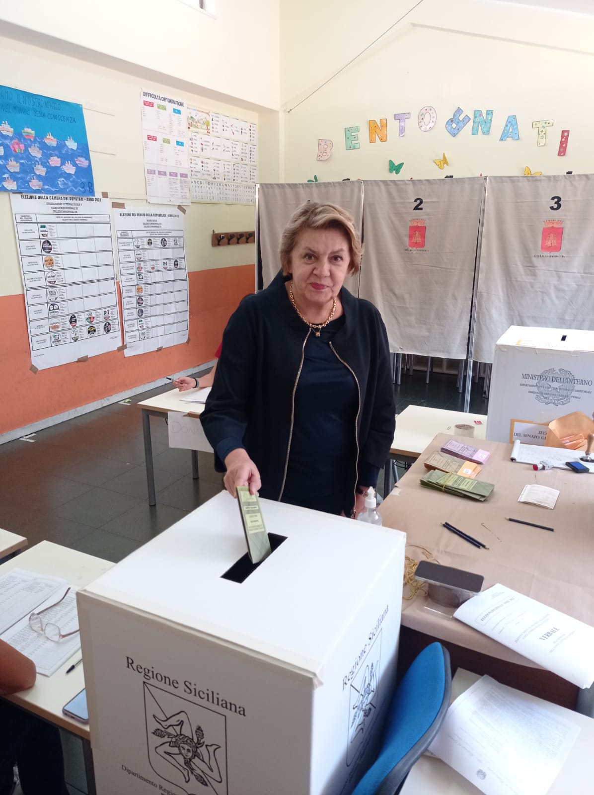 Elezioni in Sicilia, i candidati presidente hanno votato (FOTO)