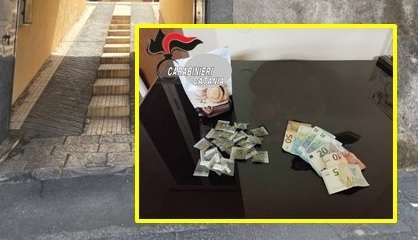 “Offre” la droga al posto dei biscotti, fermato pusher 24enne al parco Falcone