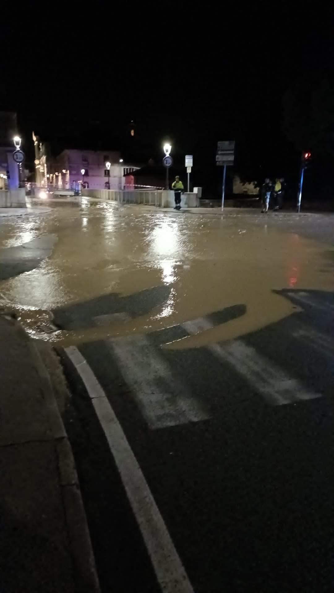 Maltempo, bomba d’acqua nelle Marche: sette morti e tre dispersi