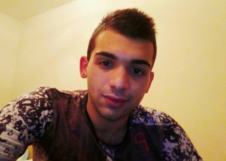 Tragico incidente nel Catanese: morto il 25enne Giovanni Catanzaro Tragico incidente nel Catanese: morto il 25enne Giovanni Catanzaro