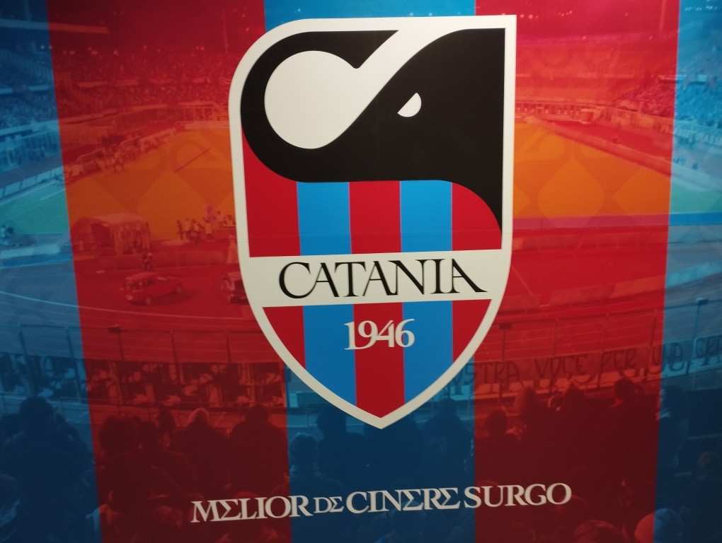 Calcio, Catania SSD: serata evento al “Massimino” per la presentazione della squadra Calcio, Catania SSD: serata evento al “Massimino” per la presentazione della squadra