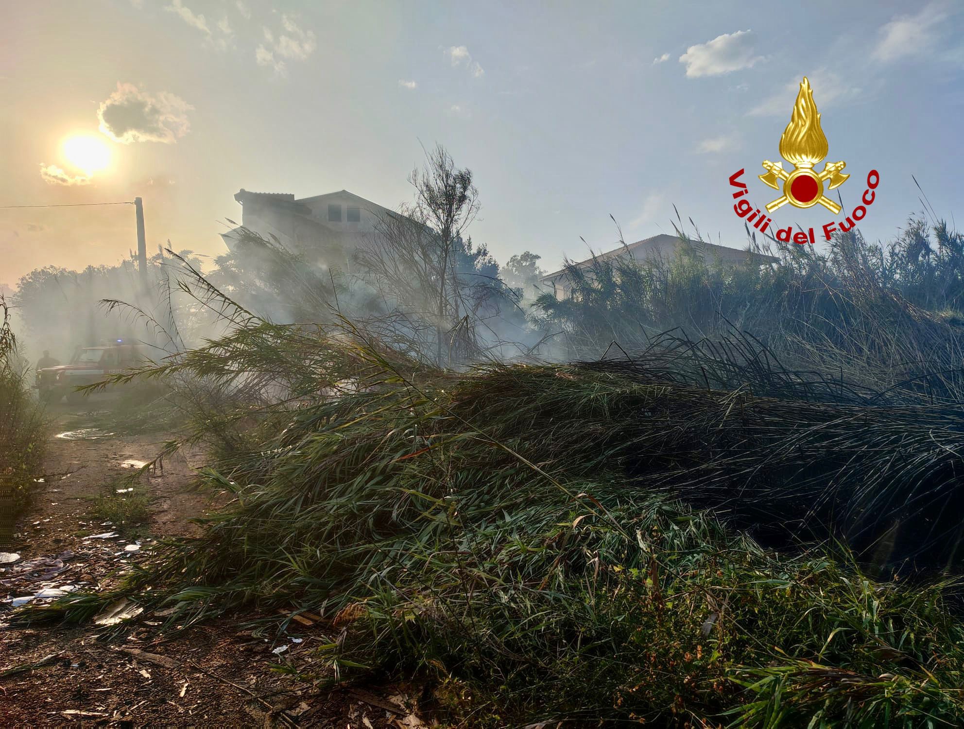 Sicilia, non si placano gli incendi ma all’appello mancheranno 4.000 forestali