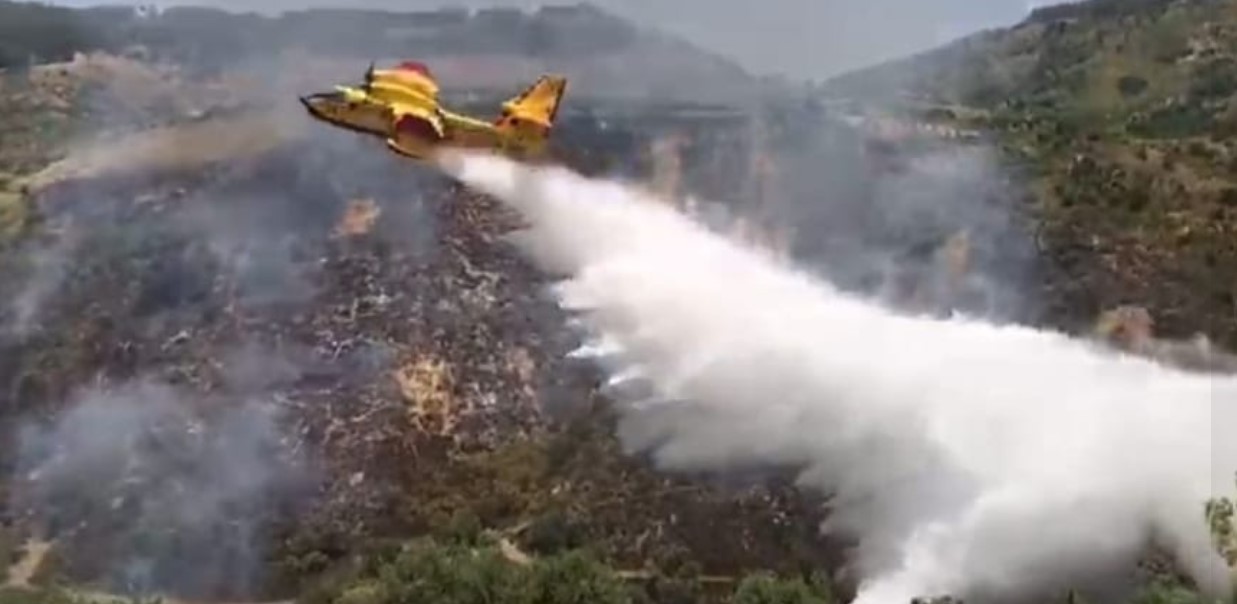 Salgono le temperature, torna il pericolo incendi.  Vertice alla Prefettura di Enna