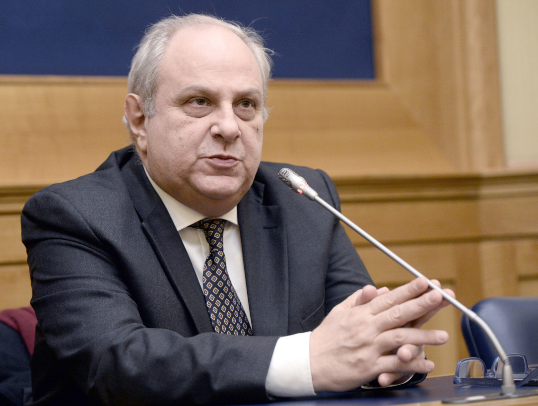 Mario Giro: “Rischiamo una guerra nucleare, l’Europa apra il tavolo delle trattative”