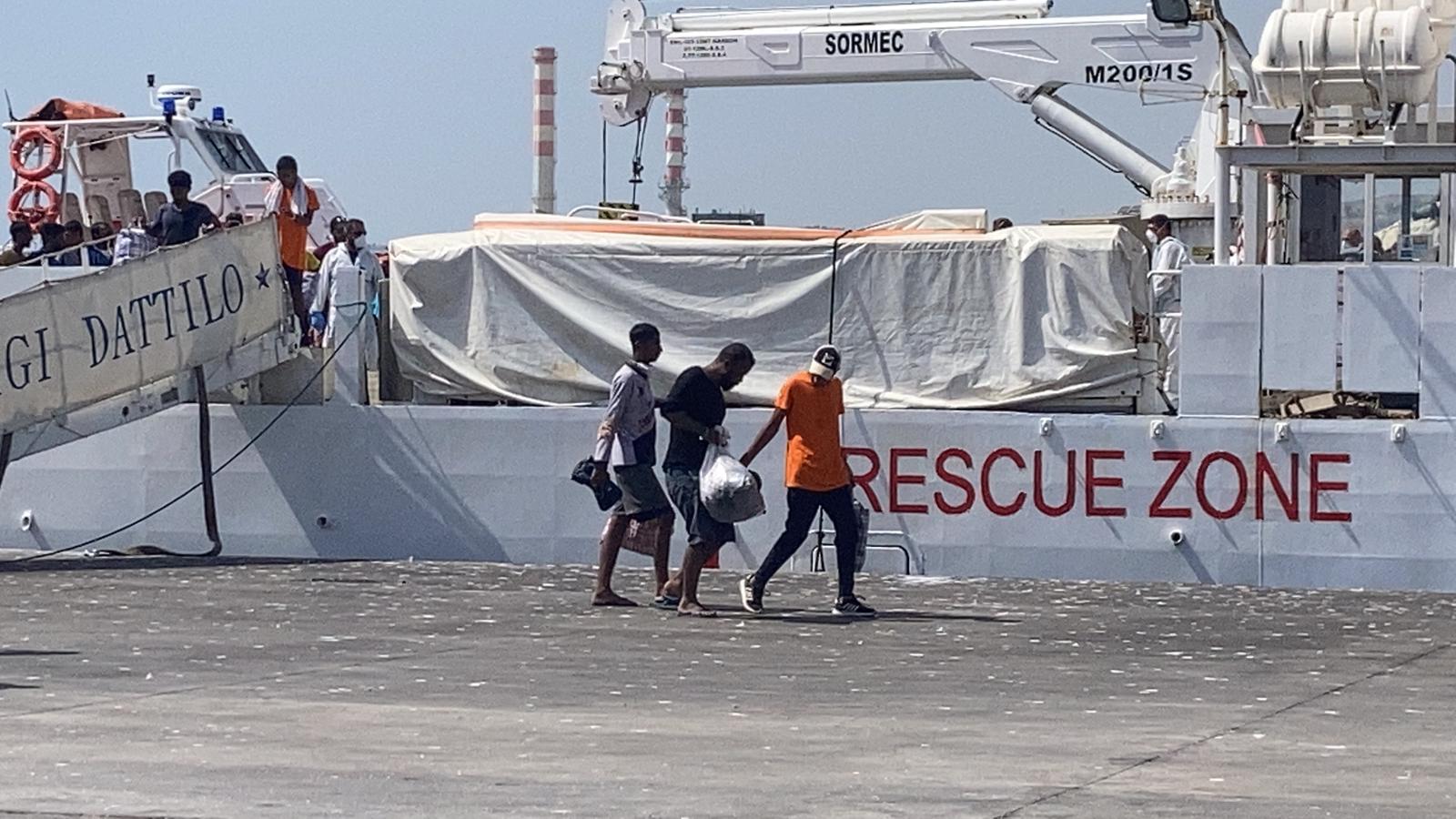 Mini sbarco a Lampedusa, arrivati 15 migranti tunisini