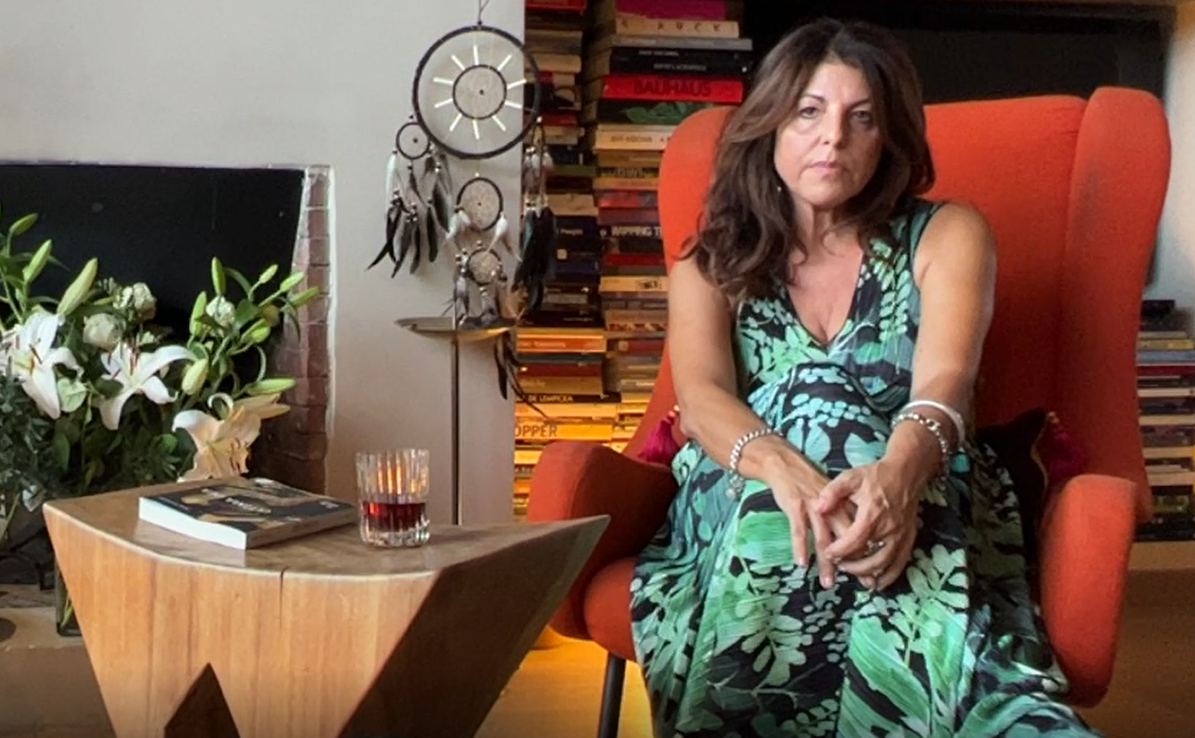 “Ultima Dea”, l’opera letteraria di Rita Cocuzza: “Intrigante e profondo”