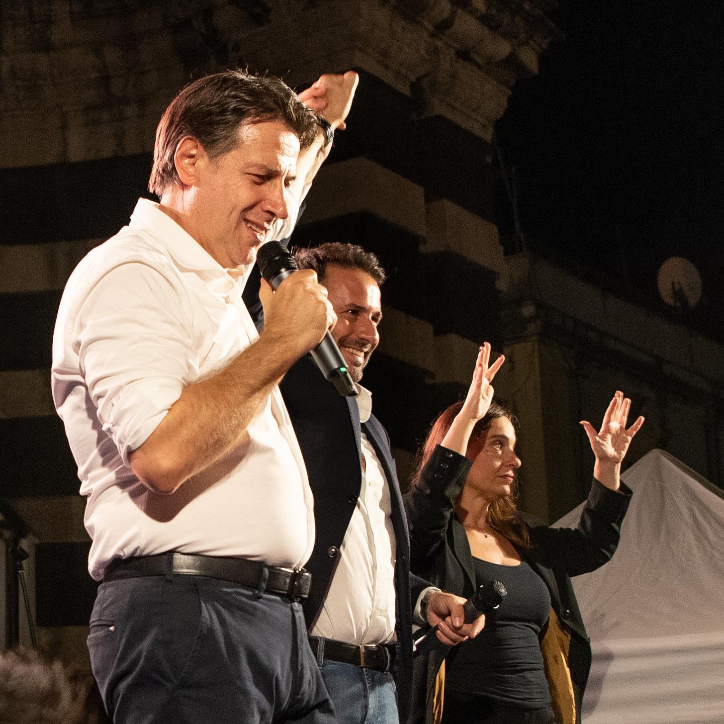 M5S, Conte a Catania tra crisi di governo e reddito di cittadinanza