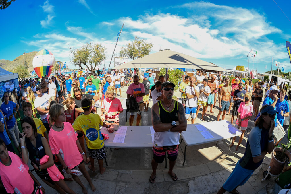 Mondiali windsurfer a Mondello: ecco i campioni nella course race. Domani la chiusura (foto)