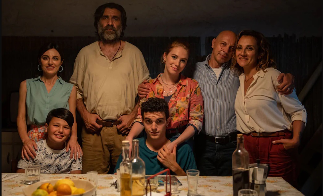 Galleria foto 'Aldo Baglio su Netflix con “Una boccata d’aria”: l’intervista al comico siciliano' - foto 5