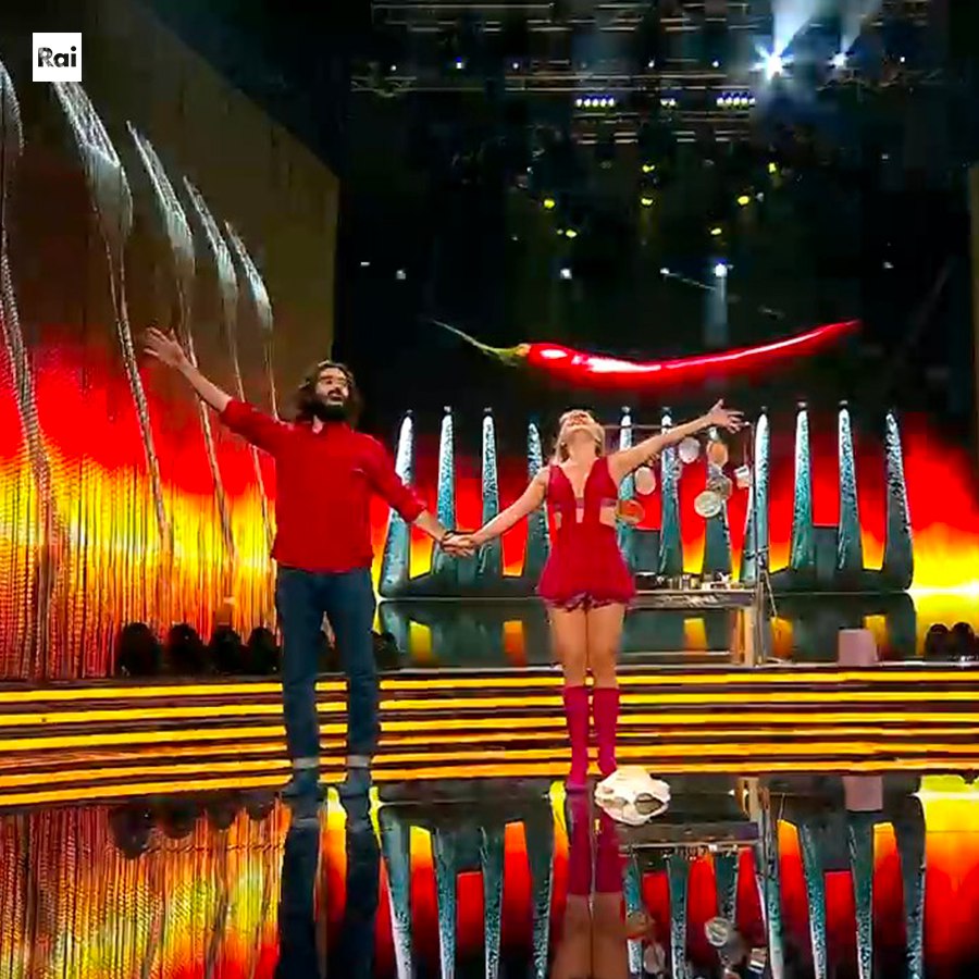 Ballando con le stelle 2022, seconda puntata: chi è stato eliminato, polemica sul tesoretto