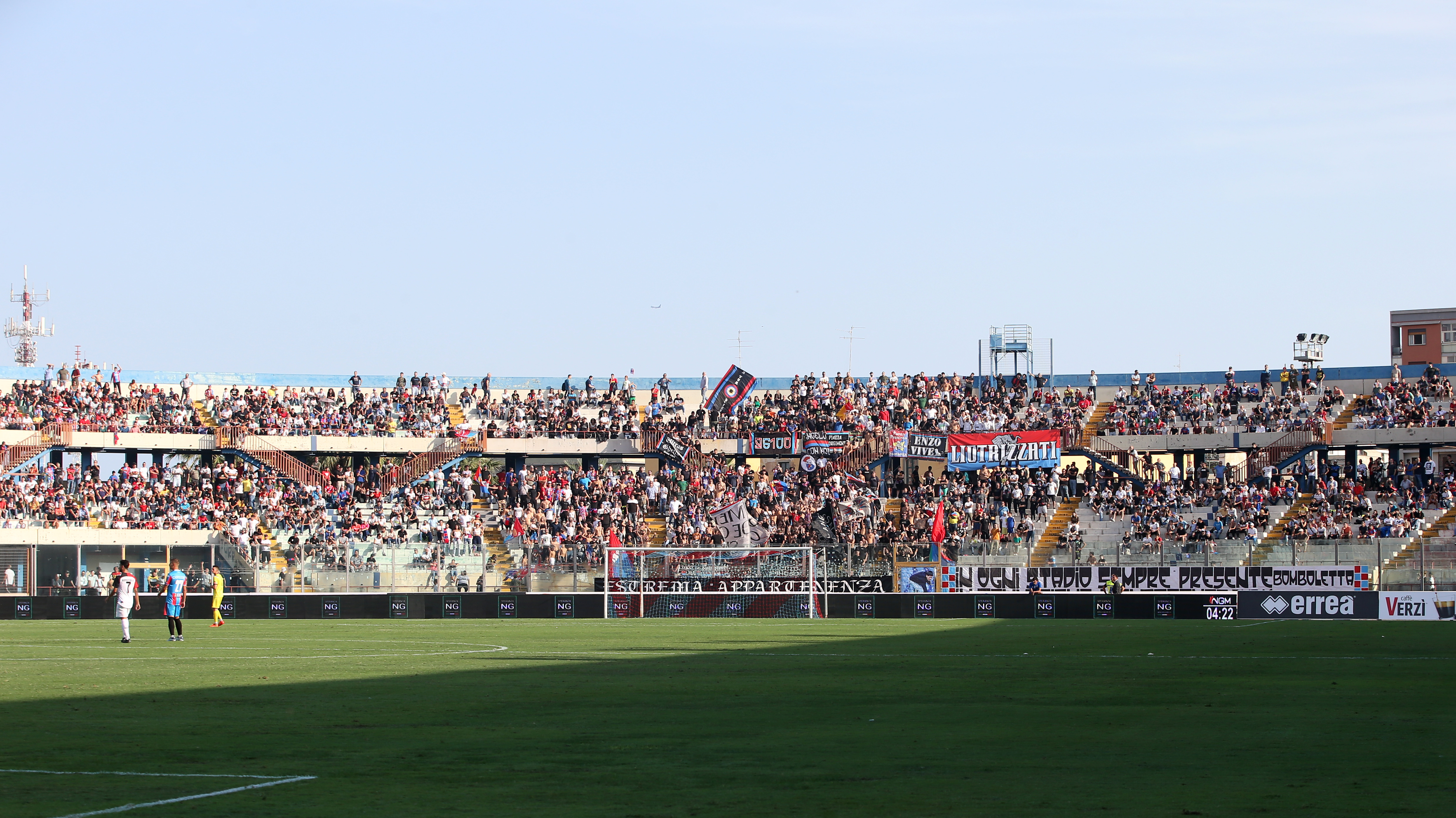Catania-Castrovillari 4-0, lo spettacolo del Massimino: l’entusiasmo dei tifosi sugli spalti – FOTO e VIDEO