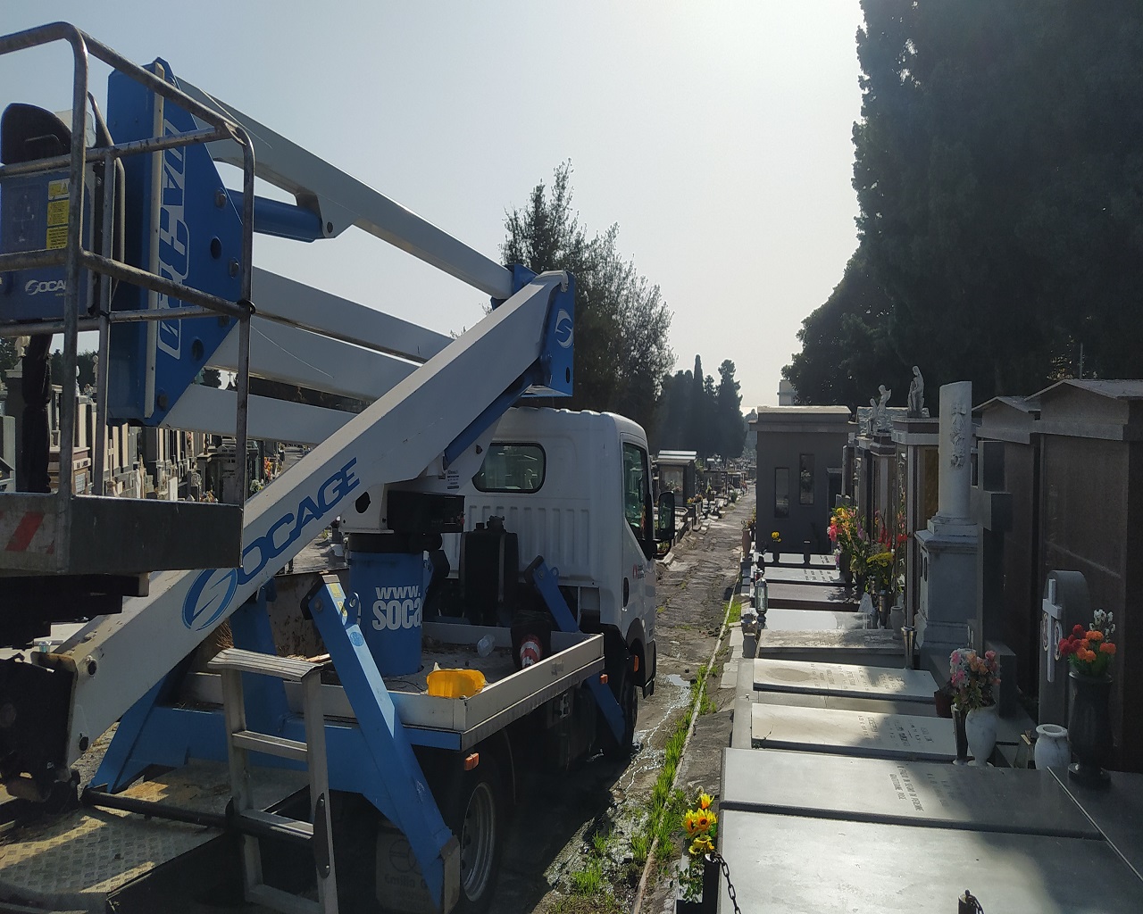 Commemorazione dei defunti, Cimitero di Catania nel degrado nonostante la pulizia – FOTO