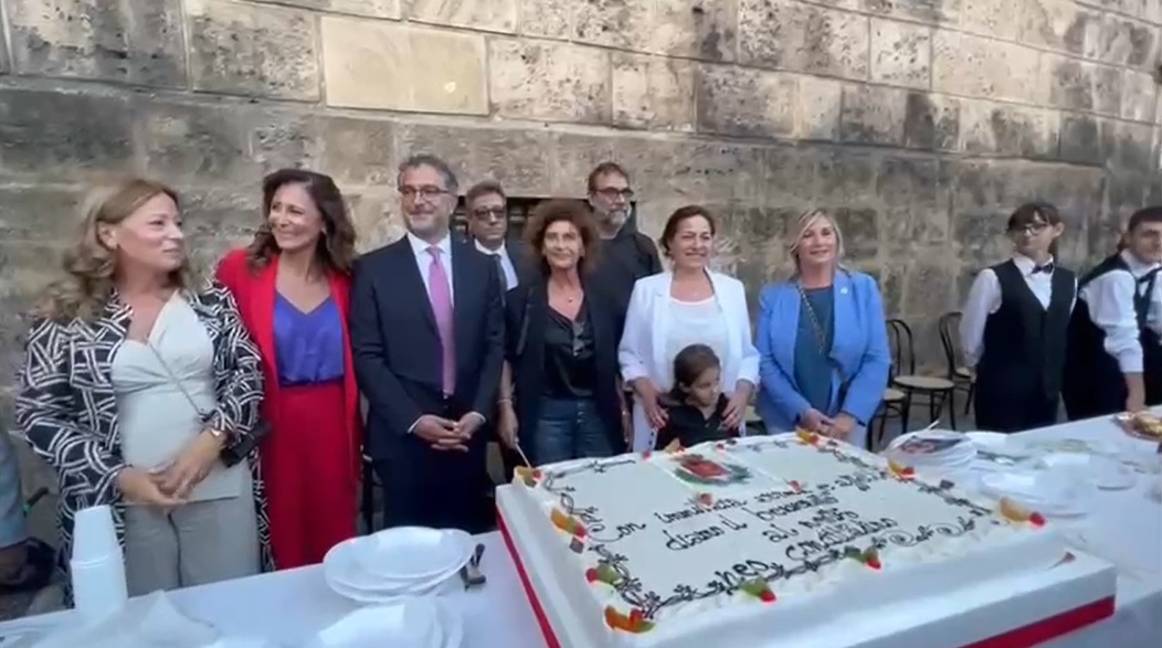 Cittadinanza onoraria all’ex questore Renato Cortese: “Palermo è casa mia”