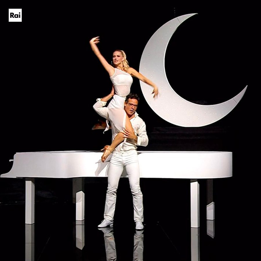 Ballando con le stelle 2022, seconda puntata: chi è stato eliminato, polemica sul tesoretto