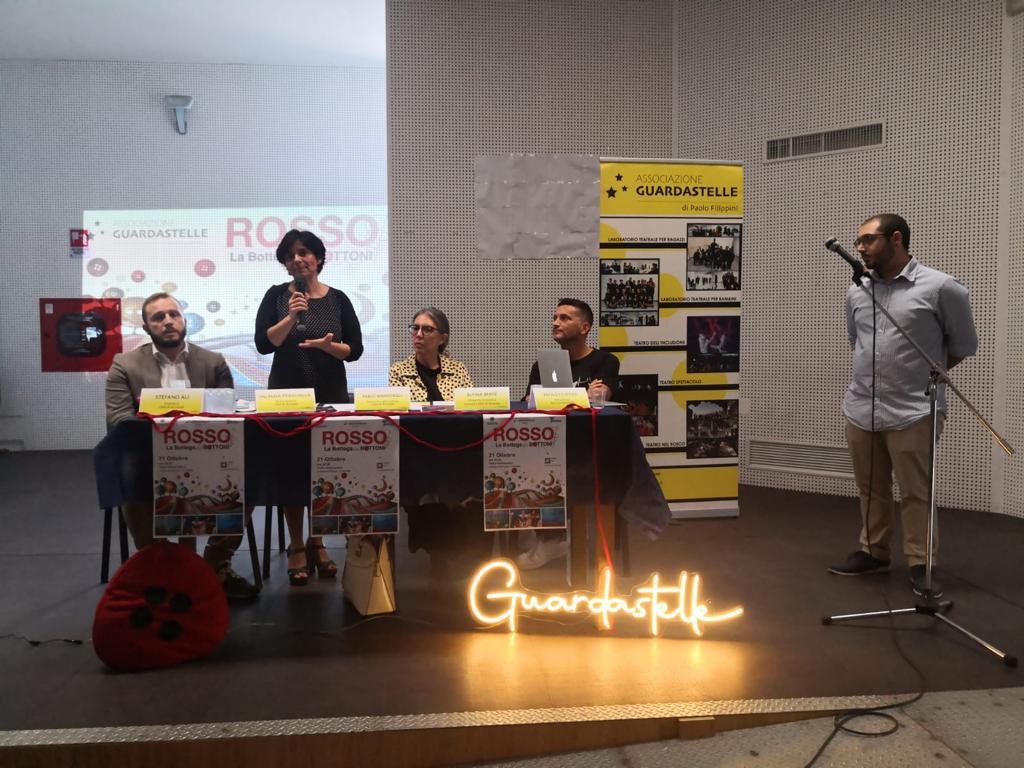 Un uovo di Pasqua per sostenere il teatro Guardastelle