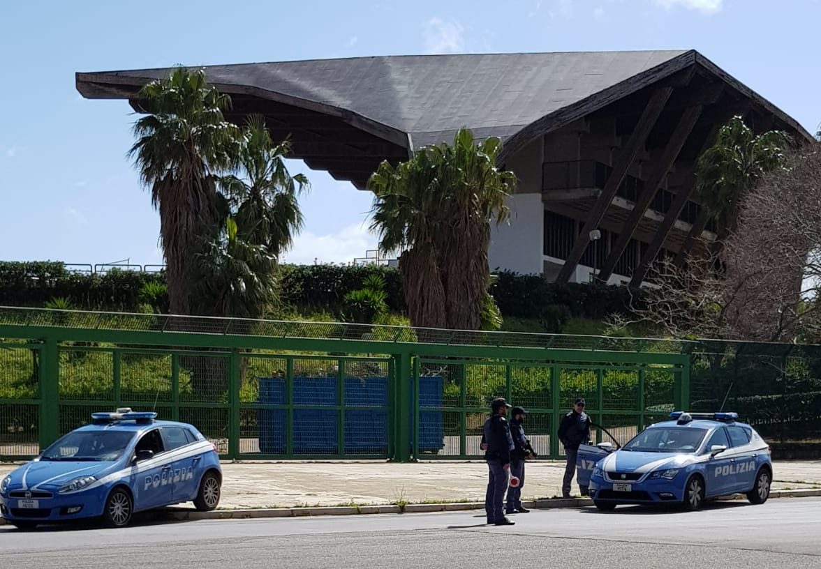 “Alto impatto” allo Zen di Palermo: cani cinofili trovano droga