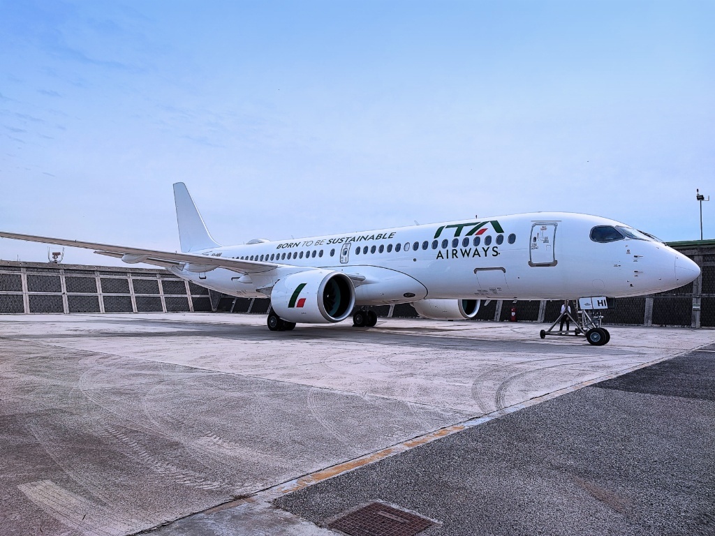 Ecco il nuovo Airbus A220 di Ita Airways: farà scalo in 8 città