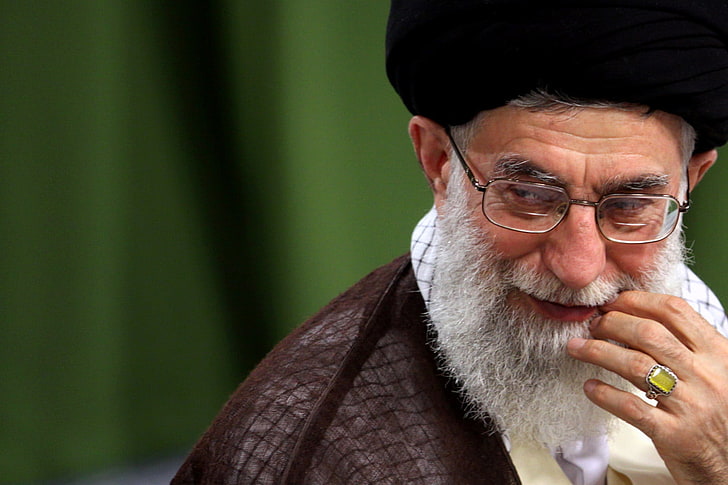 Iran, Khamenei: “Puniremo gli autori dell’attentato a Shiraz”